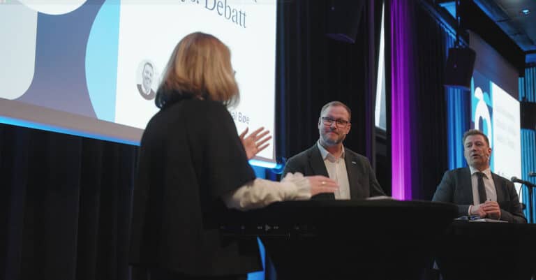 Paneldebatt om byrom og fellesskap i byrommet.